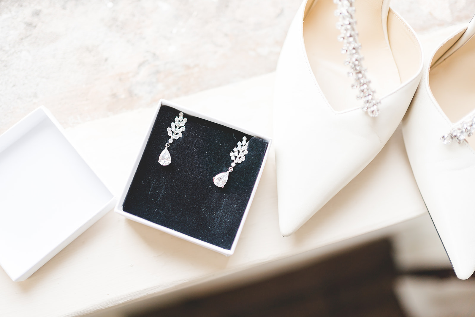 light and airy wedding photography