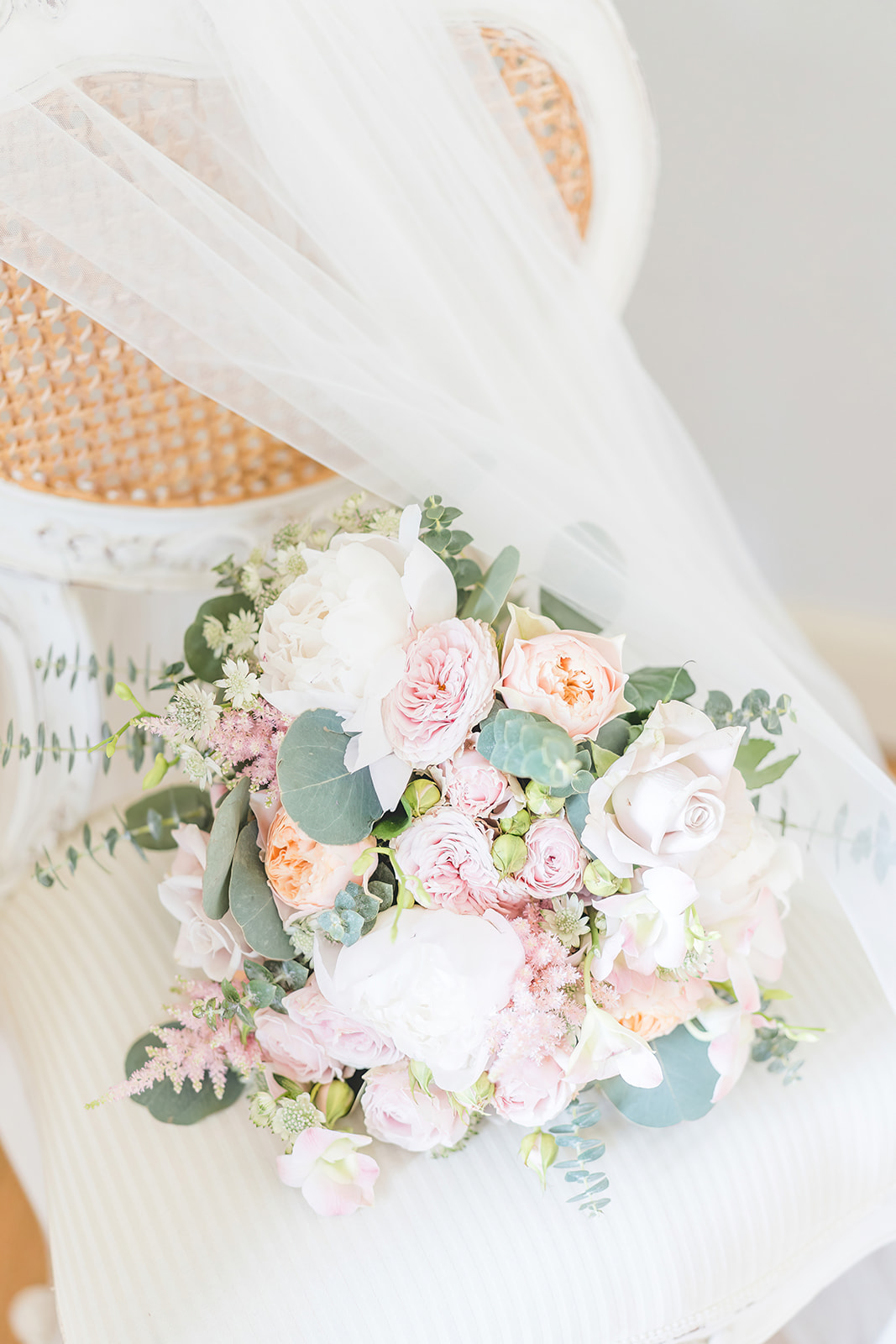 Light and airy blush flowers 