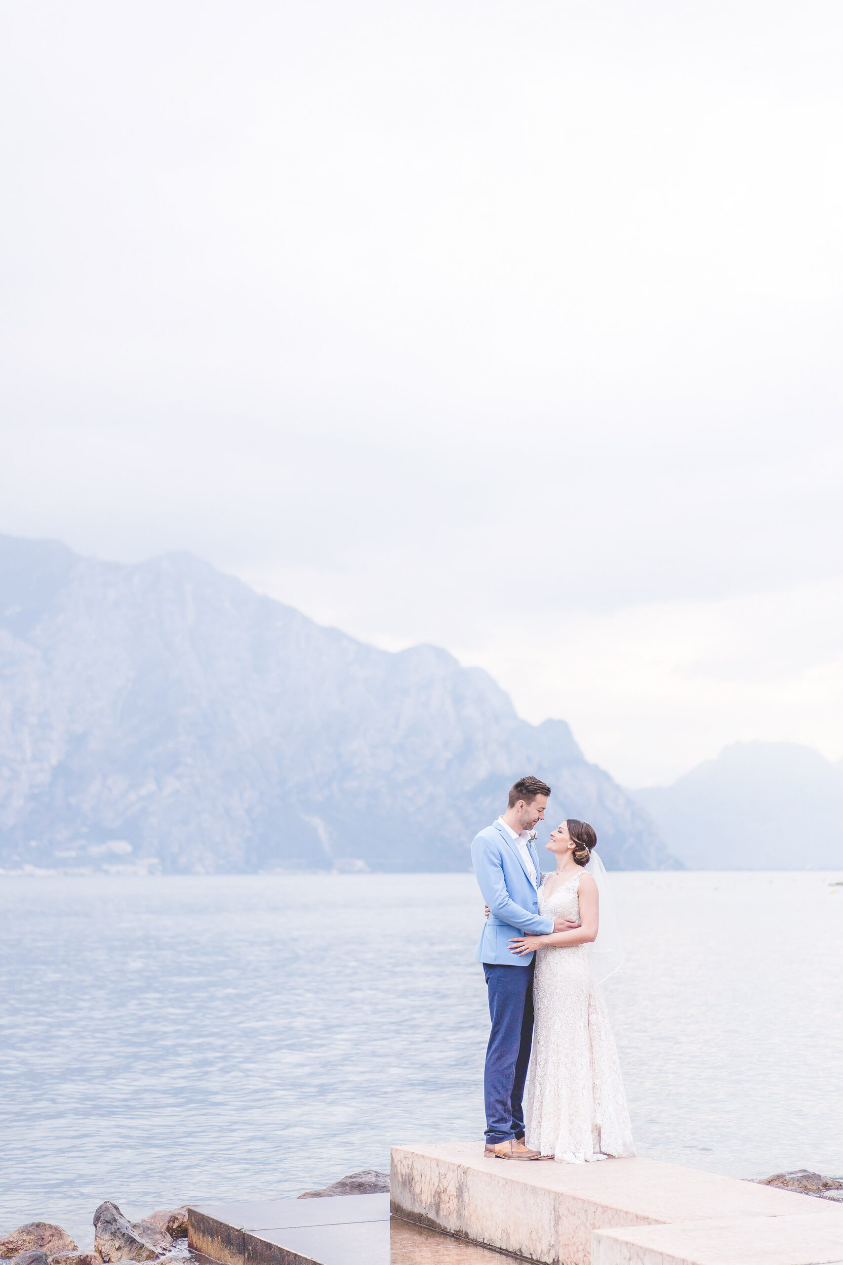 planning a destination wedding Lake Garda 